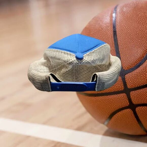 NEW Detroit Pistons‎ Trucker Hat NBA Finals - Picture 2 of 2